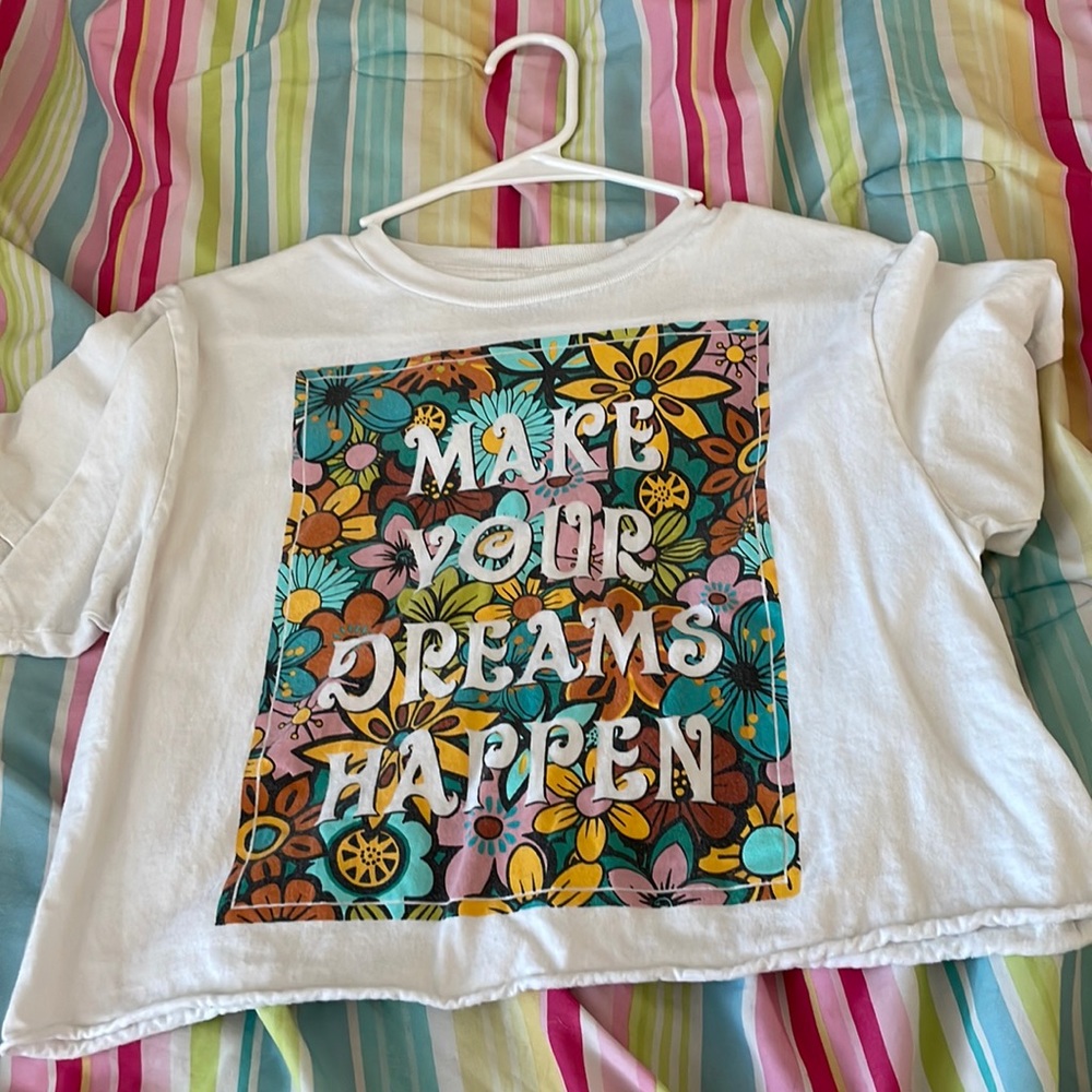 White crop top